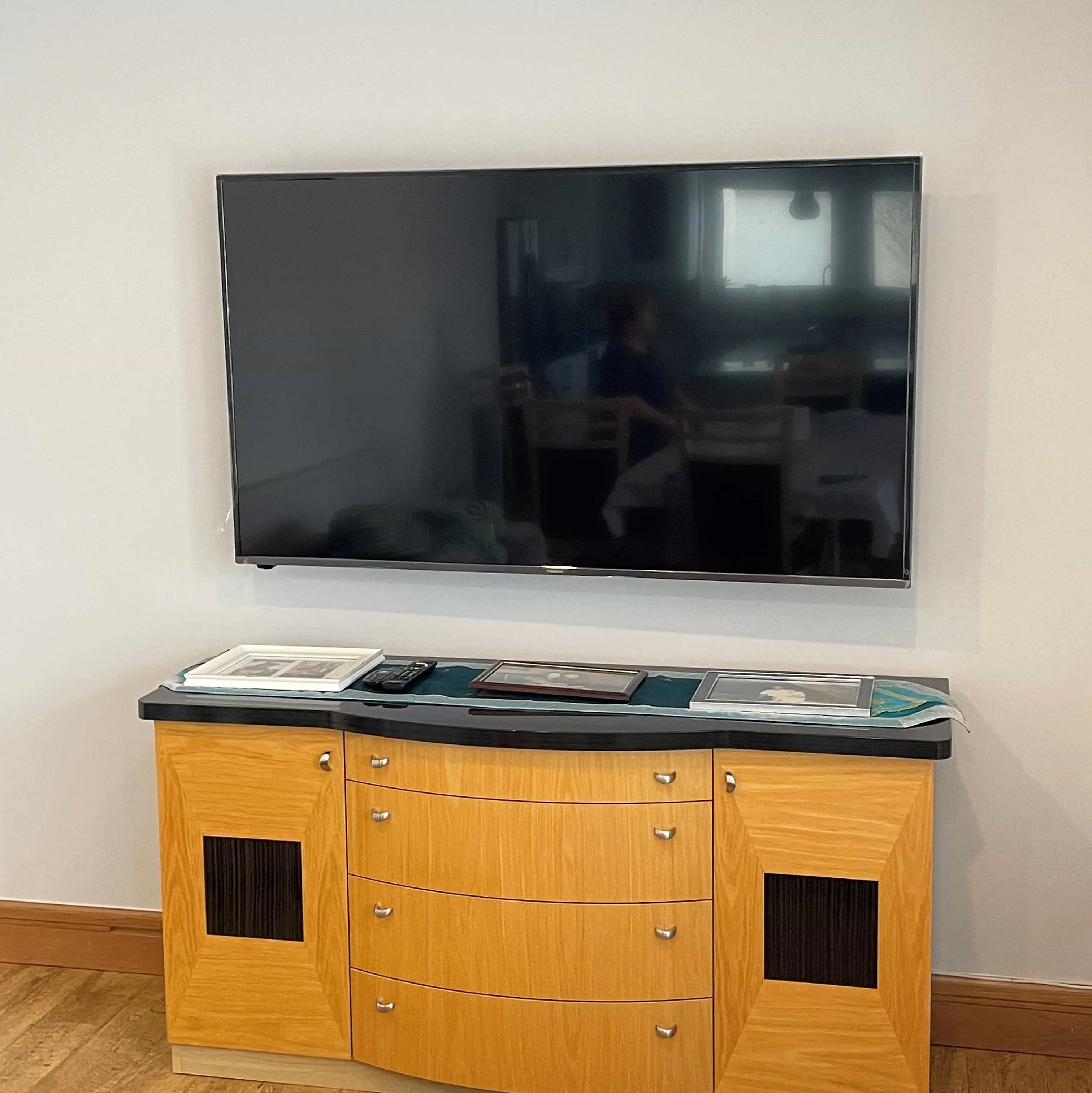 tv wall mounting